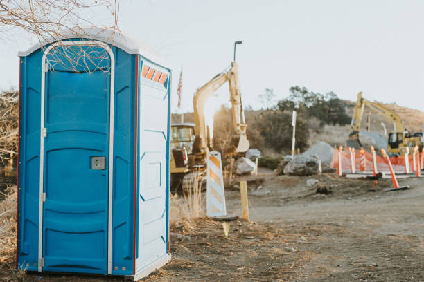 Portable Toilet Options We Offer in East Bakersfield, CA